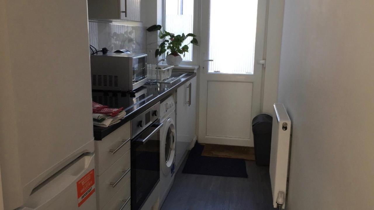 Quiet Studio By Lloyd Park Apartment South Norwood Luaran gambar